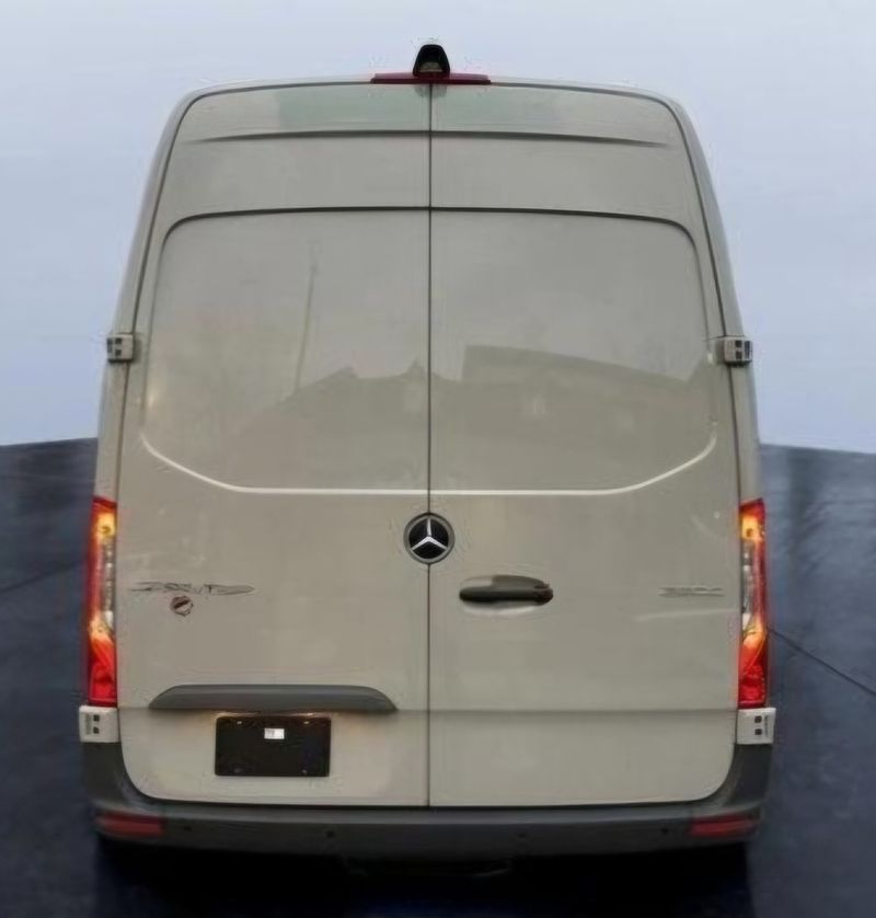 Picture 4/39 of a 2023 Sprinter 3500 170in Camper Van for sale in Bethesda, Maryland
