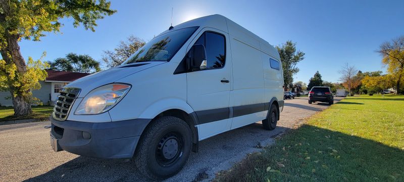 Picture 2/9 of a 2011 Sprinter 2500 for sale in Aberdeen, South Dakota