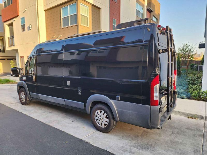 Picture 5/11 of a 2015 RAM ProMaster 4-Season Fully Off-Grid A/C & High Roof for sale in Rosharon, Texas