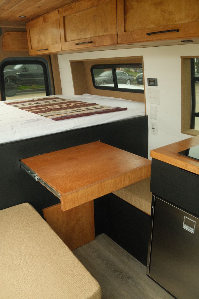 Picture 4/17 of a 2022 4×4 Sprinter | 4 Season | Custom Build for sale in San Diego, California