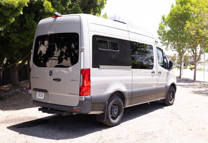 Picture 5/16 of a 2022 Vanworks Switchback 2D RWD Sprinter for sale in Huntington Beach, California