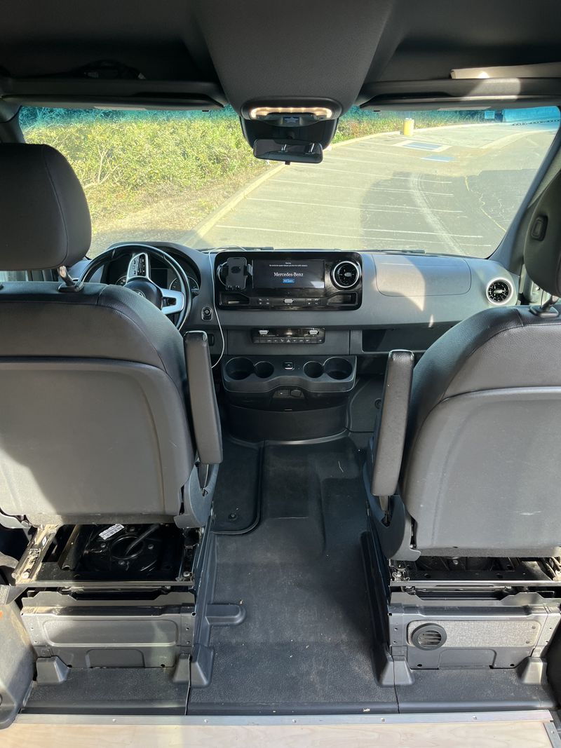 Picture 4/25 of a 2020 Sprinter 2500 High-Top 4x4 for sale in San Francisco, California