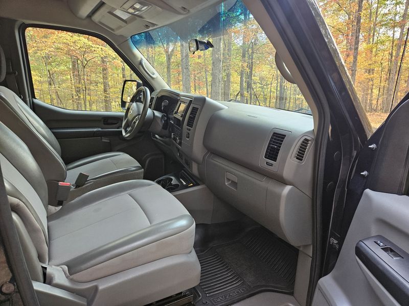 Picture 3/38 of a 2017 Nissan NV2500 Cozy, Solar Powered, Campervan for sale in Dickson, Tennessee