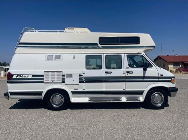 Picture 3/32 of a 1995 Dodge Falcon 190 (RAM B3500) for sale in San Jose, California