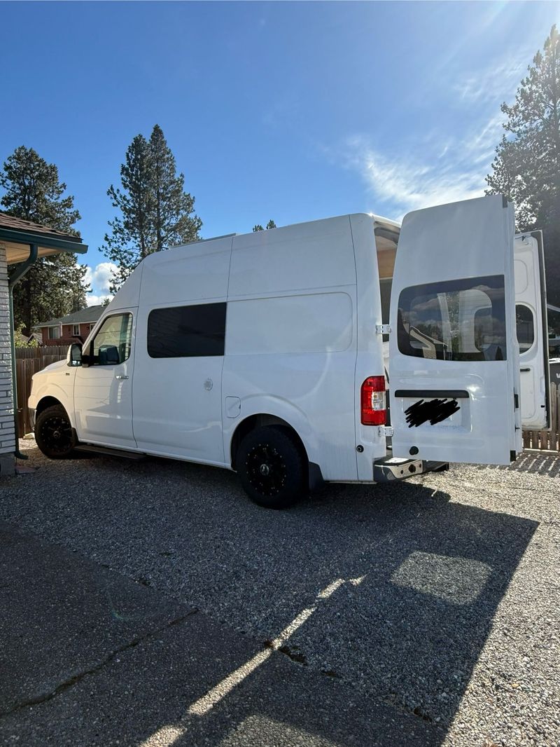 Picture 1/16 of a Nissan NV2500 HD for sale in Spokane, Washington