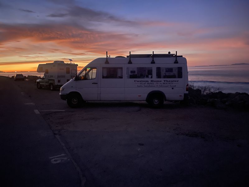 Picture 2/20 of a 2006 Dodge-Mercedes Sprinter T1N Diesel  for sale in Visalia, California