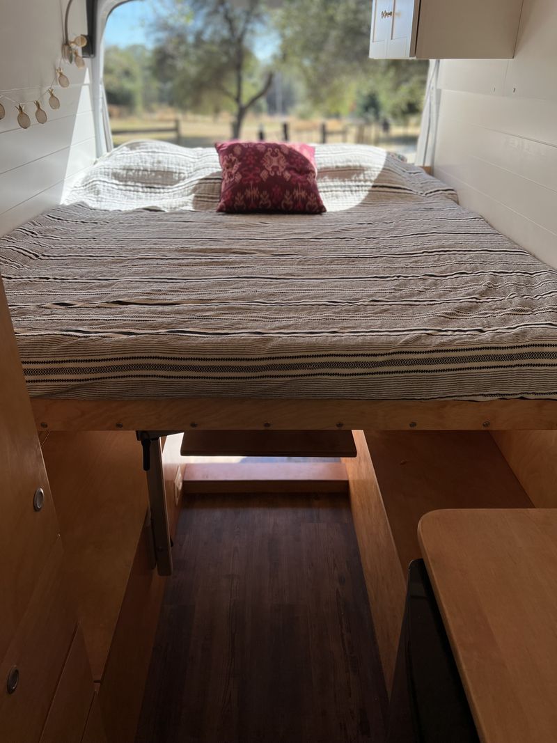 Picture 5/19 of a 2019 Ford Transit 250 for sale in Loomis, California