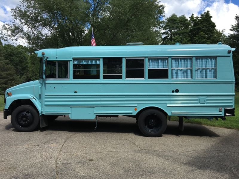 Picture 4/19 of a Skoolie for Sale for sale in Galesburg, Michigan