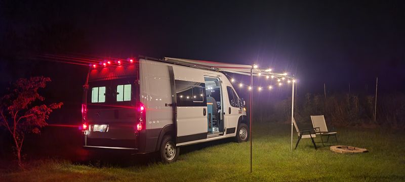 Picture 4/12 of a 2021 Offgrid Dodge Promaster for sale in Eureka Springs, Arkansas