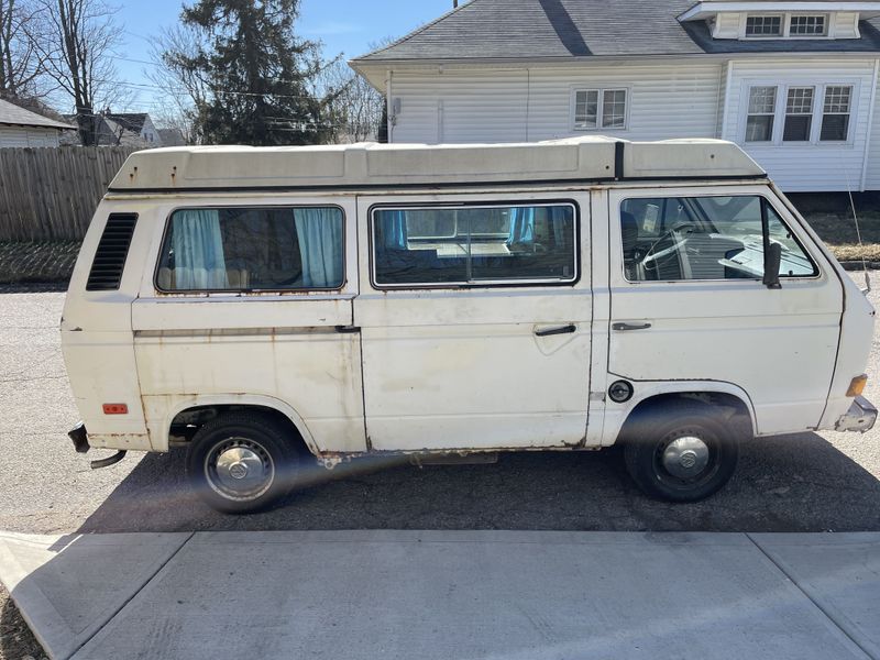 Picture 3/14 of a 1981 VW Vanagon Ready to camp! for sale in Indianapolis, Indiana