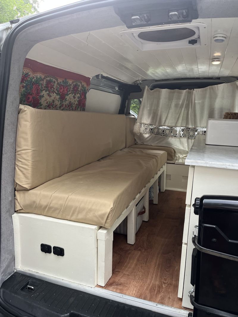 Picture 5/25 of a 2016 Ford Transit Connect for sale in Northbridge, Massachusetts