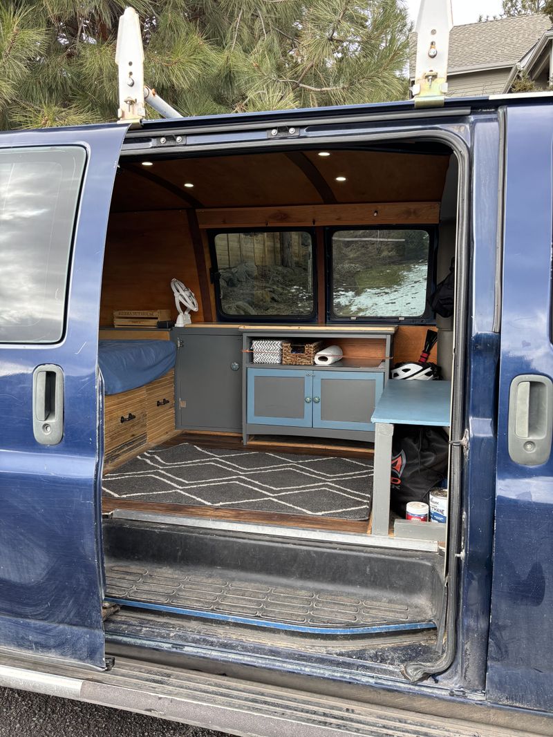 Picture 2/11 of a Converted 2001 Chevy Express for sale in Bend, Oregon