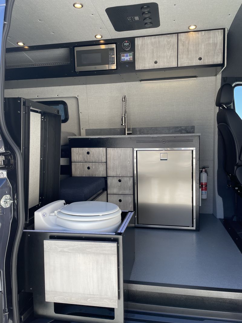 Picture 5/20 of a Overland Build - 2023 AWD Mercedes Sprinter for sale in Coeur d'Alene, Idaho
