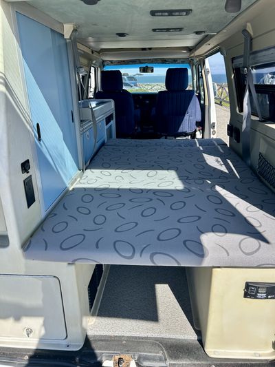 Picture 11/18 of a 2002 Eurovan Winnebago for sale in Santa Cruz, California