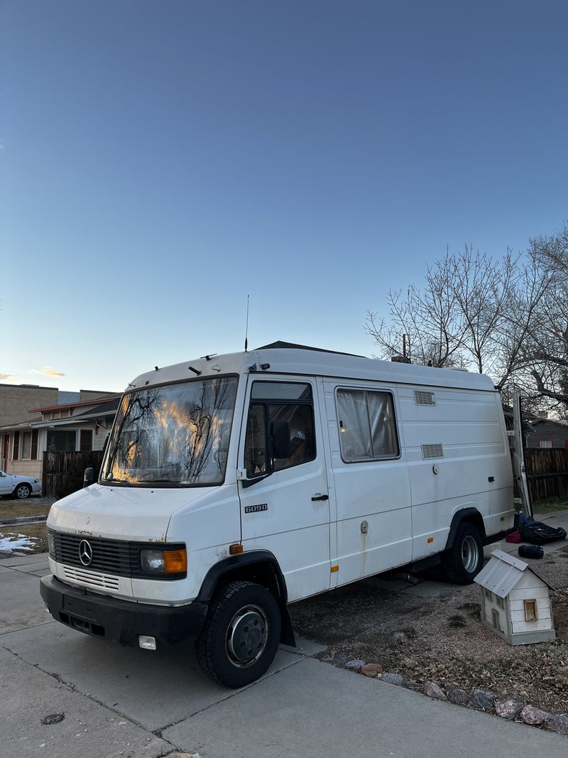 Picture 1/14 of a 1991 Mercedes Vario 609D for sale in Grand Junction, Colorado