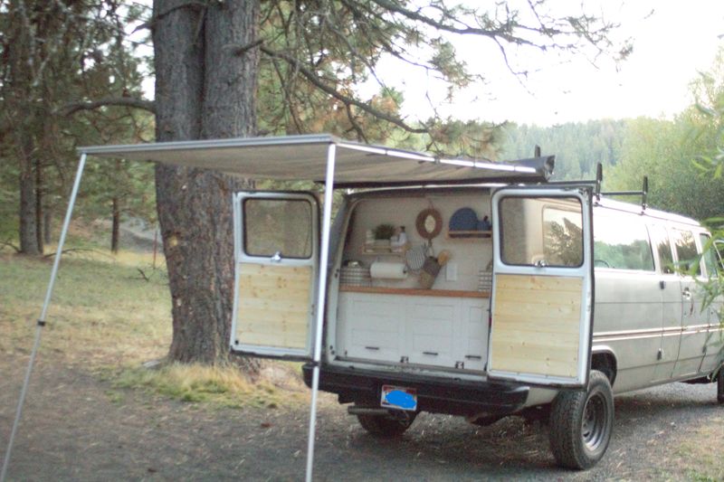 Picture 1/16 of a 1991 GMC Custom Camper Van for sale in Moscow, Idaho