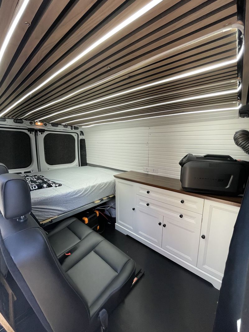 Picture 1/6 of a 2021 Ram ProMaster Campervan for sale in Irving, Texas