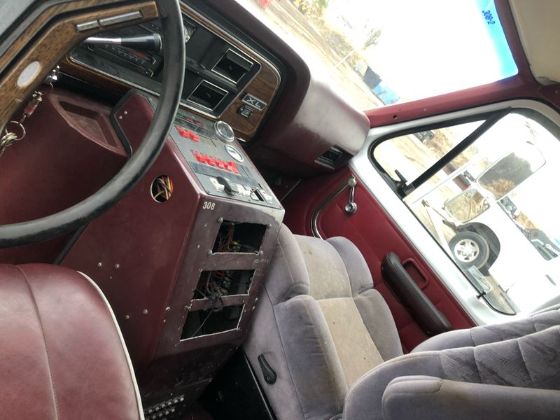 Picture 4/6 of a 1989 Ford E350 Ambulance Conversion for sale in Honeoye, New York