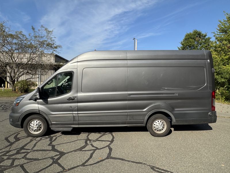 Picture 4/10 of a 2022 350AWD with less than 9k miles for sale in Hatfield, Massachusetts