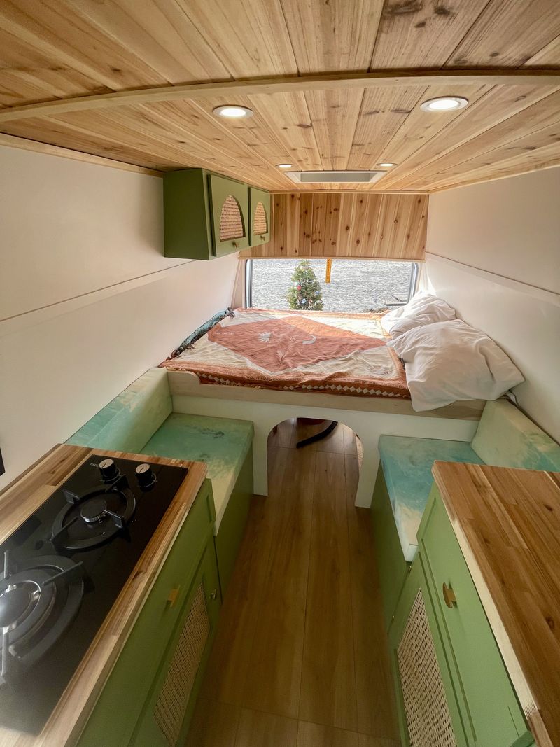 Picture 3/10 of a 4x4 Ford E350 EX-Ambulance for sale in San Diego, California