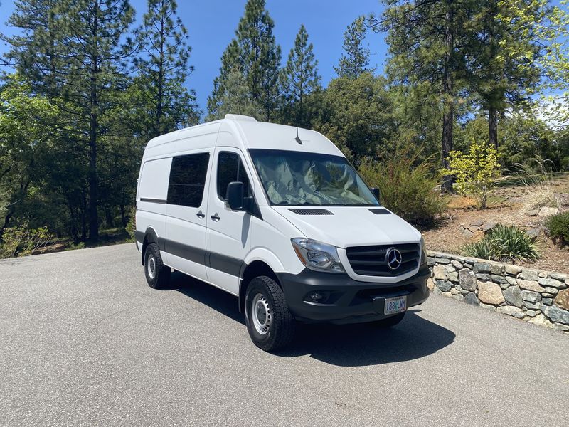 Picture 1/10 of a 2018 Sprinter 4x4 Turbo Diesel for sale in Grass Valley, California