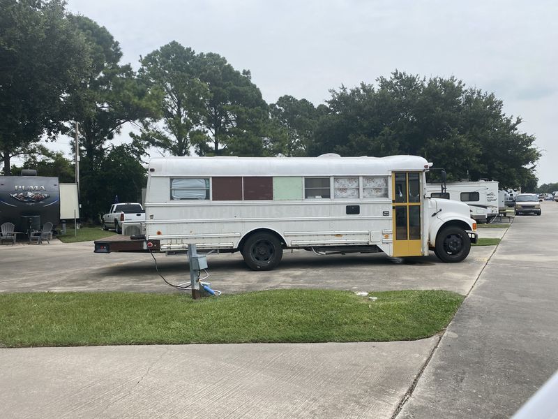 Picture 4/12 of a 1991 International 3800 Skoolie Motorhome for sale in Murphy, North Carolina