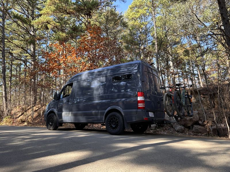 Picture 1/11 of a 2500 144 mercedes sprinter for sale in Saint Louis, Missouri