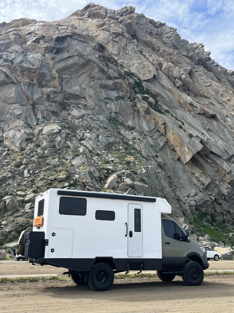 Picture 3/29 of a 2025 Nomad RVs Euphoria *PRICE DROP* $204,900 OBO -144 WB for sale in San Luis Obispo, California