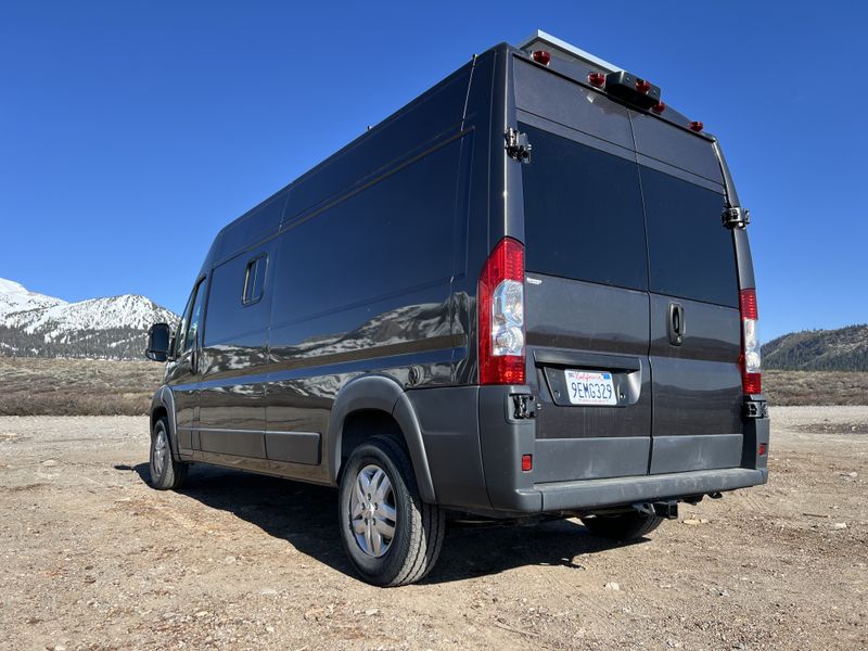 Picture 3/10 of a 2018 ram pro master 2500 high roof for sale in Mammoth Lakes, California