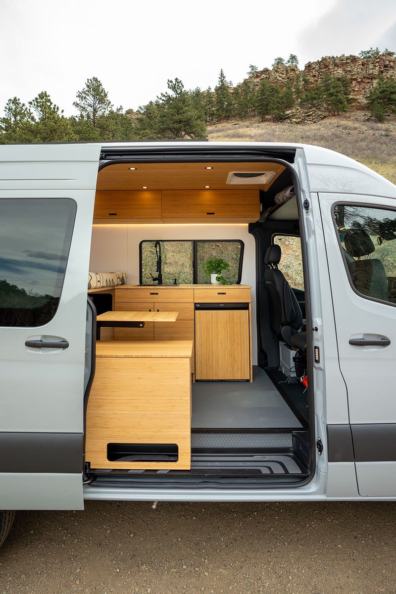 Picture 3/15 of a 2025 Geotrek Albatross Sprinter 144 AWD for sale in Boulder, Colorado