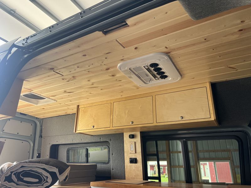 Picture 3/36 of a 2021 RWD Sprinter 2500 Off Grid High End for sale in Lawrence, Kansas