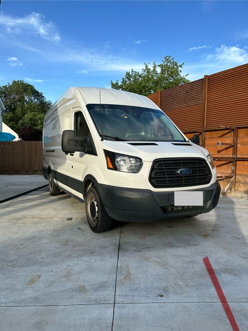Picture 1/10 of a 2018 Ford Transit 250 WB High Roof for sale in Draper, Utah