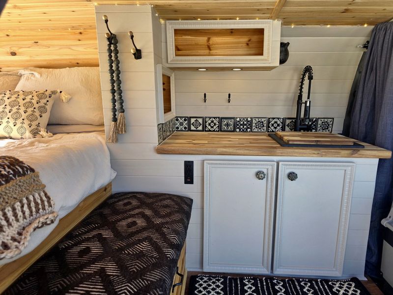 Picture 5/16 of a 2017 Chevy 2500 | Fully Off-Grid & Adventure Ready for sale in Saint Paul, Minnesota