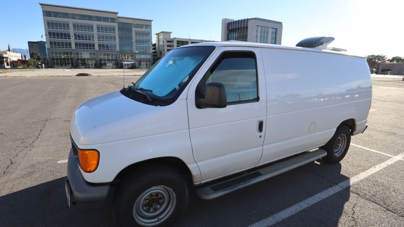 Picture 3/24 of a 2006 Ford Econoline Stealth Camper for sale in Mesa, Arizona