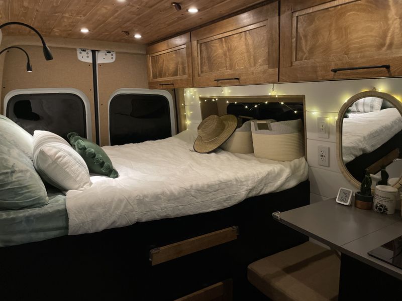 Picture 5/26 of a 2022 Custom Build Off Grid Sprinter  for sale in Orange, California