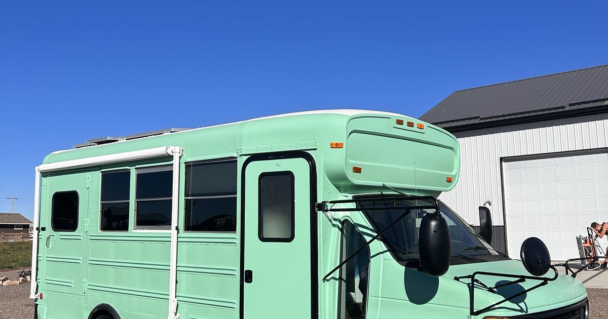 Bus Conversion Camper For Sale: 2004 Ford E450 shuttle bus conversion