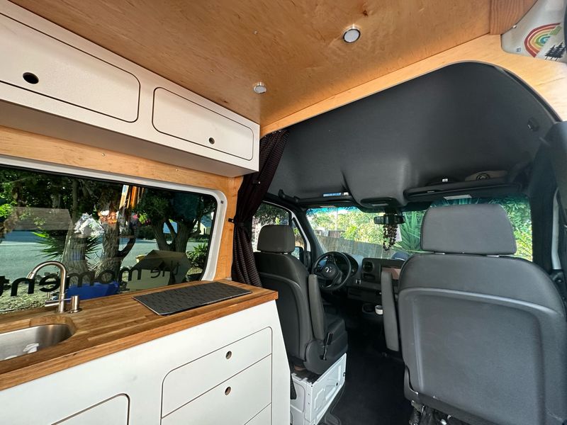 Picture 4/29 of a Sprinter Camper Van for sale in Encinitas, California