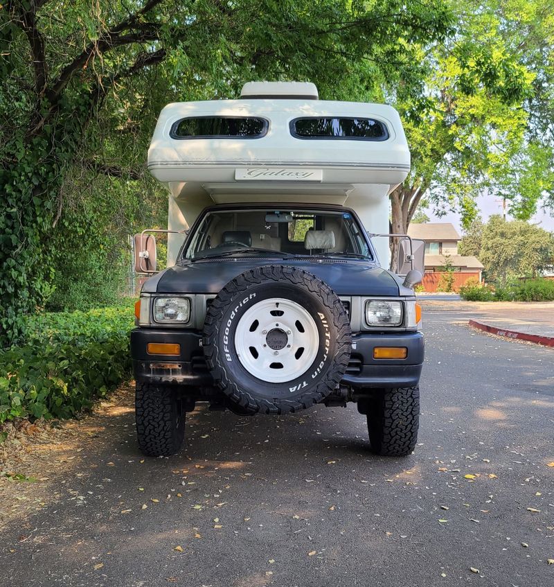 Picture 4/25 of a 1993 Toyota Hilux Galaxy LN-106  for sale in Sacramento, California