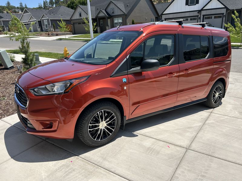 Picture 1/15 of a 2022 Ford Transit Connect by Caravan Outfitter for sale in Eagle Point, Oregon