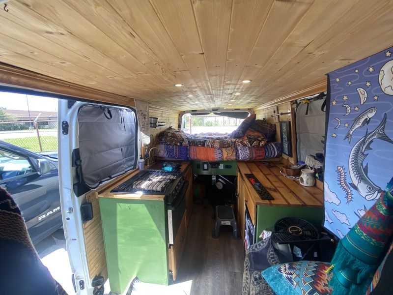 Picture 3/21 of a New Parts 2011 Mercedes 2500 sprinter for sale in Destin, Florida