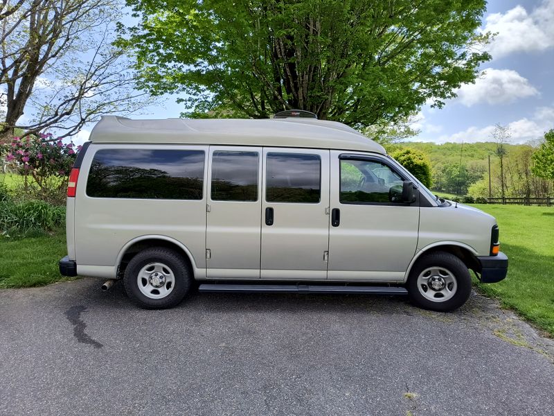 Picture 2/16 of a 2008 Hi-Top Chevy Express for sale in Todd, North Carolina