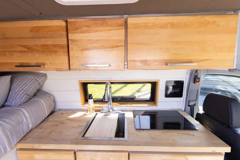 Picture 3/31 of a 2016 Mercedes Sprinter 2WD for sale in Huntington Beach, California