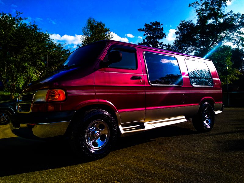 Picture 3/25 of a 2003 Dodge Ram Camper Van 1500 for sale in Tallahassee, Florida