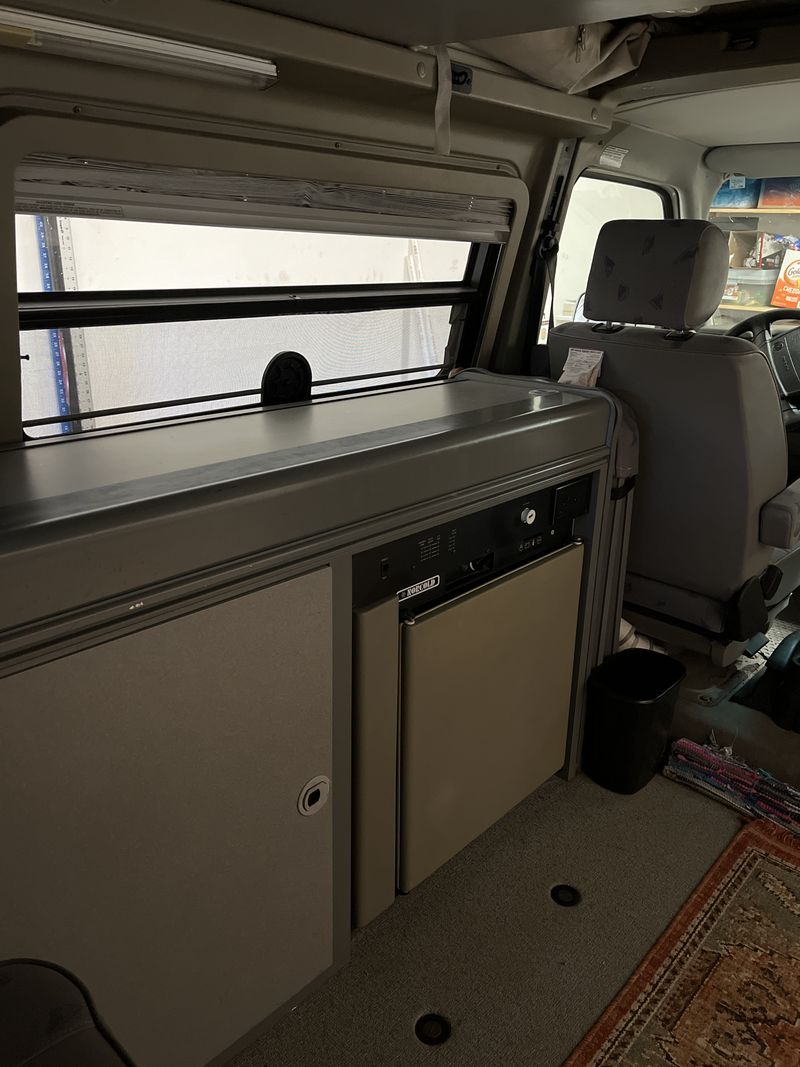 Picture 4/10 of a 1999 Volkswagen Eurovan camper  for sale in Grand Canyon, Arizona