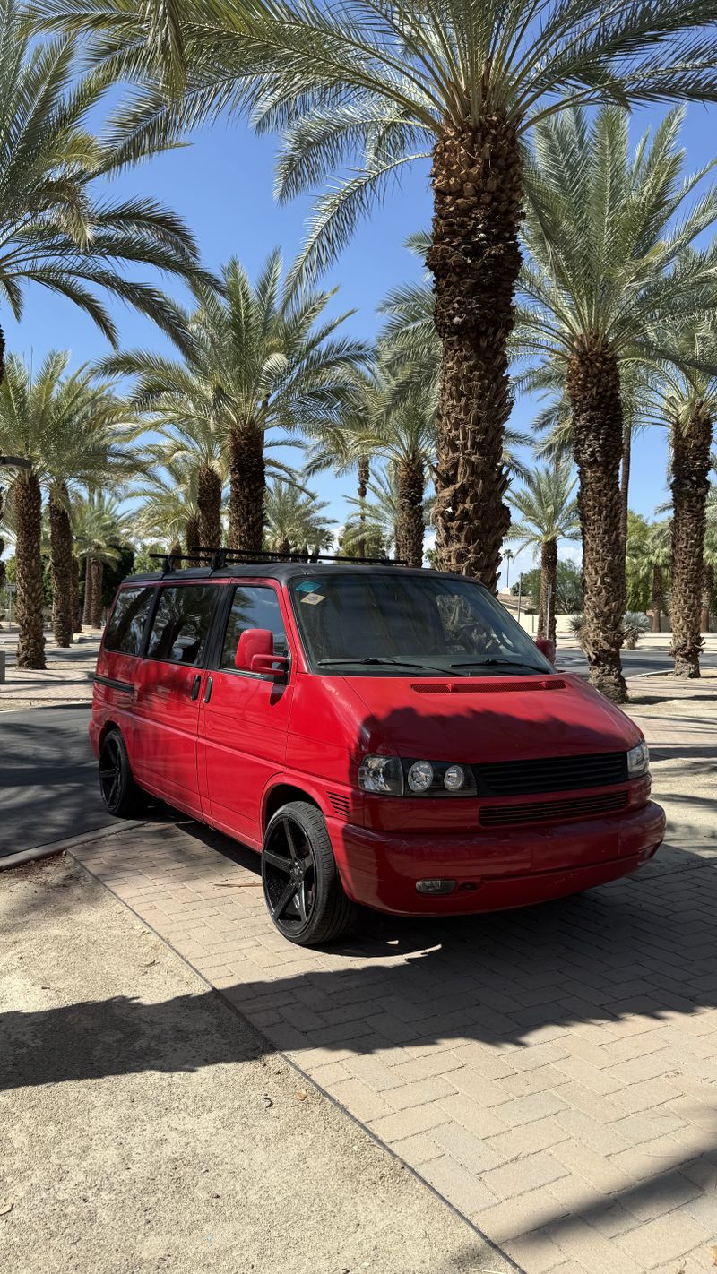 Picture 2/15 of a 2001 Volkswagen Eurovan for sale in Palm Desert, California