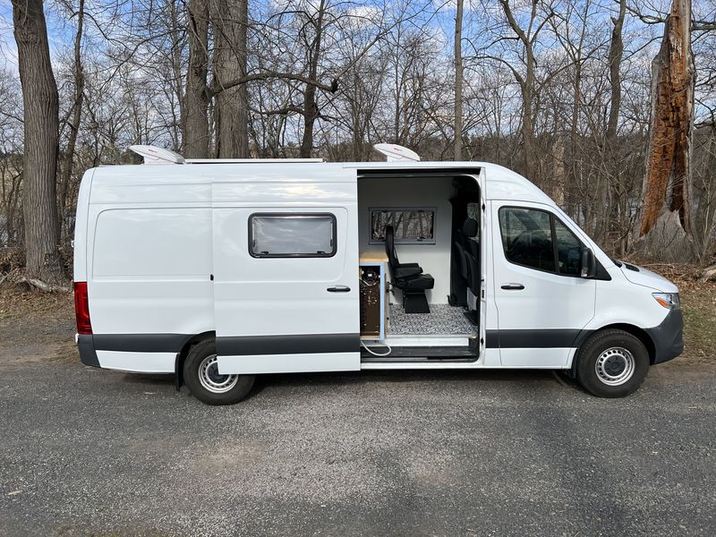 Picture 2/12 of a 2019 Mercedes-Benz Sprinter Camper Van for sale in Washington Crossing, Pennsylvania