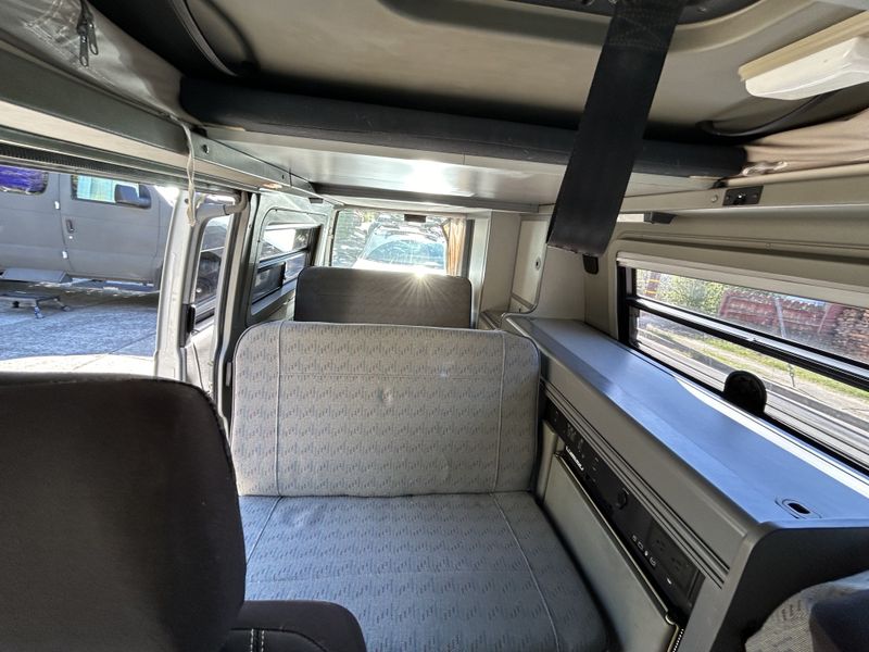 Picture 4/12 of a 1995 EuroVan Winnebago for sale in Santa Rosa, California