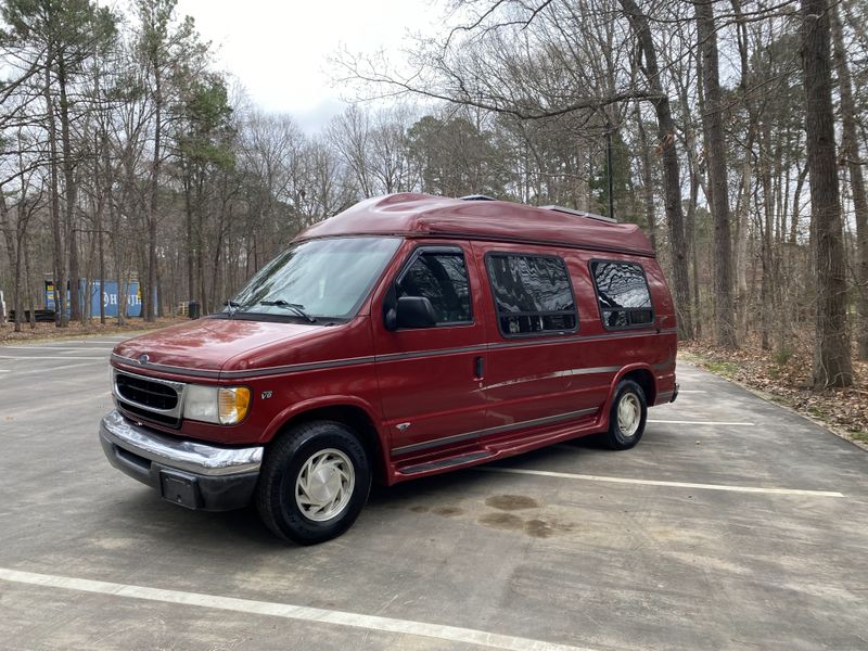 Picture 2/60 of a 1998 Ford E-150 Econoline Campervan for sale in Cary, North Carolina
