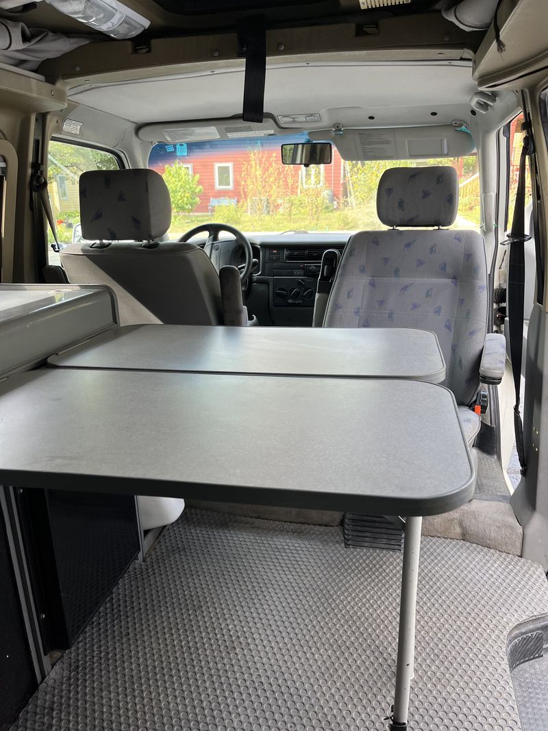 Picture 5/17 of a 1997 Volkswagen Eurovan full camper for sale in Lawrence, Kansas