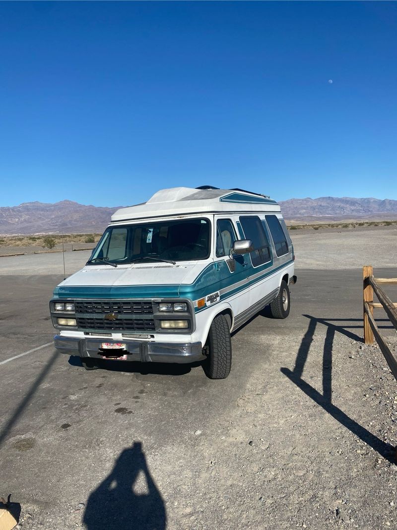 Picture 1/18 of a 1992 Chevy G20 for sale in Los Angeles, California